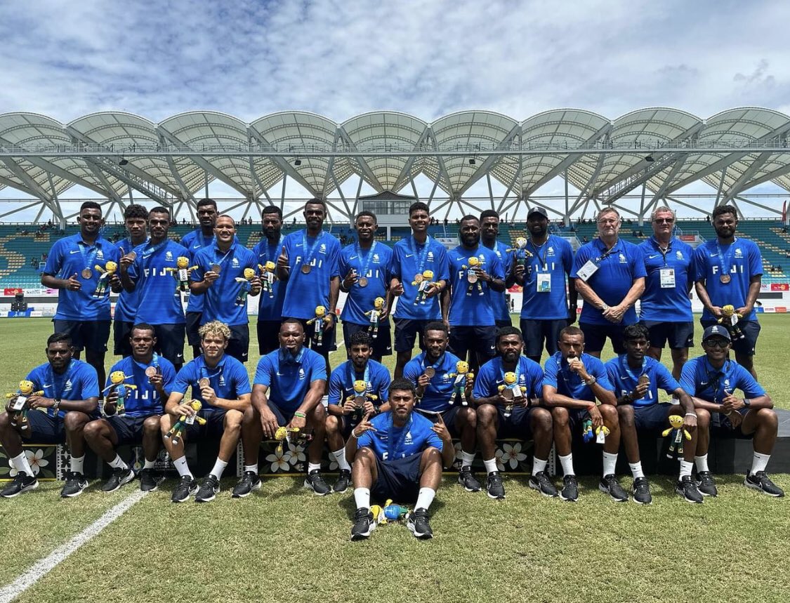 Les Cleevely tweet media