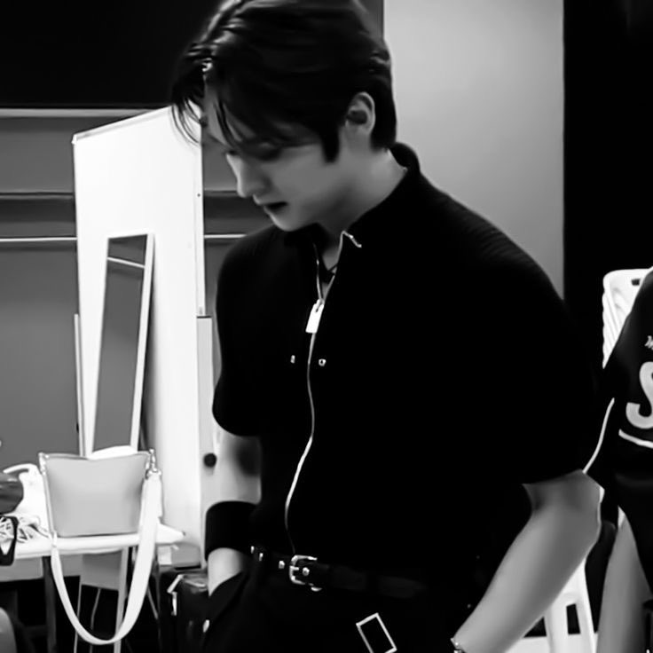 jeongsclt's tweet image. short au minchan!! | 🥃 drunken enemies!¡
colaboração com @2503lino !!

Minho e Christopher se odiavam até flagrarem um ao outro em um momento peculiar e como consequência, começam a sonhar um com o outro