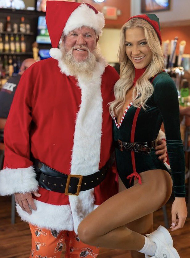 PGATUOR's tweet photo. Never forget this legendary John Daly quote for the NFL games today:

“If you make the right parlays, your Christmas gifts are paid for.” https://t.co/gmWDPUKiRr