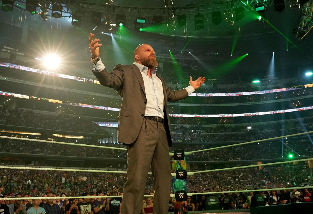 BEW__EFED's tweet photo. Après quelques semaines d'absence, il est temps de redémarrer le jeu, reconstruire le roster et revenir en force. Malgré quelques événements qui ont tâcher notre image, nous pensons que se taire et ne rien faire n'est pas une bonne solution. On doit continuer ! https://t.co/lcbIYUEE6V