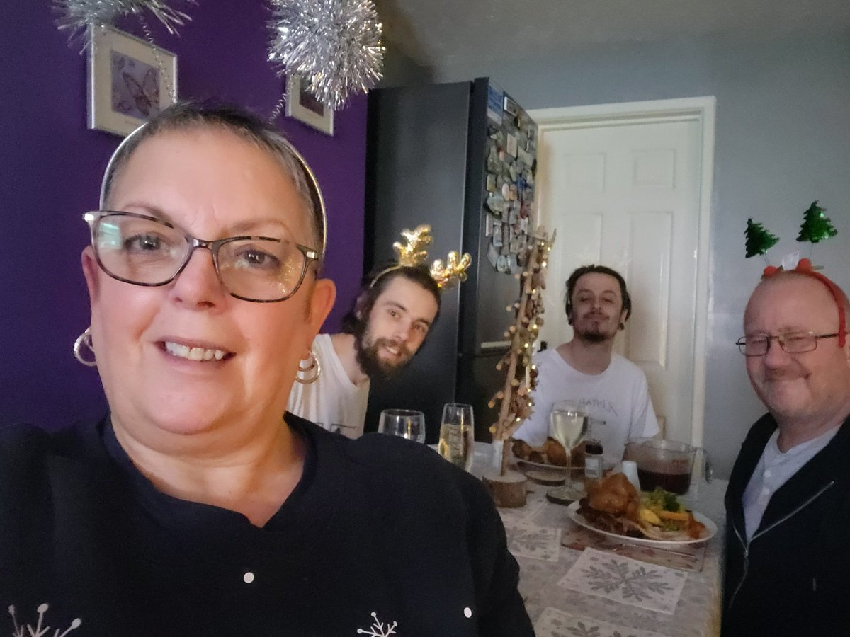 SmarrLes's tweet photo. Merry Christmas...early Christmas for us as my is working Christmas day #Christmas2023 #ChristmasEveEve #vegan https://t.co/a5g2Ztc8bq