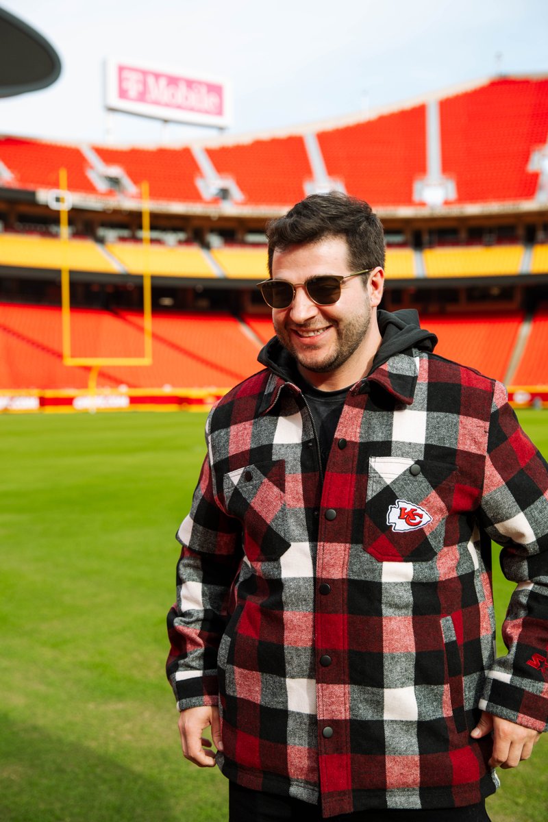 Chiefs pride meets winter warmth ♨️ Bundle up in this @starter sherpa-lined plaid jacket and cheer your @chiefs to victory! Check it out during Pro Shop hours and home games, or call 816-920-8223 for shipping or pickup.