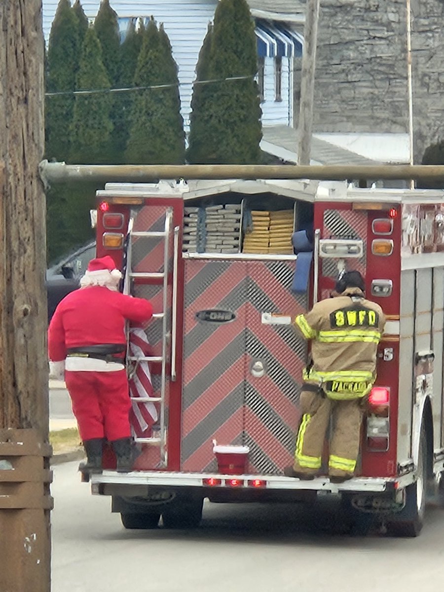 Santa is out &amp; about