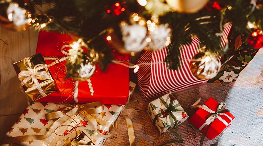 Adventskalender Tag 23:

2 x VIP Trading Discord Spots ( Zugang bis Ende von EA FC 24 ) 

Teilnahme: 

Folge: <a href="/SwepixTv/">SwepixTV</a> , <a href="/MM___TV89/">MM___TV</a> , <a href="/itsjulez93/">Julian</a> <a href="/DaredevilEA/">Daredevil</a> 

+ Post Reposten