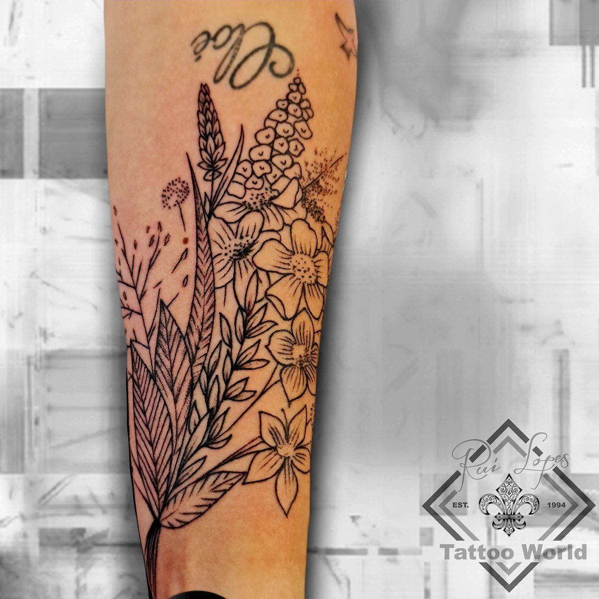 tw_studio's tweet photo. #tattooworldch #ruilopes #art #kust #nidwalden #stans #madewithlove #gemüsekannstduselberessen https://t.co/4gPBDMnlUW