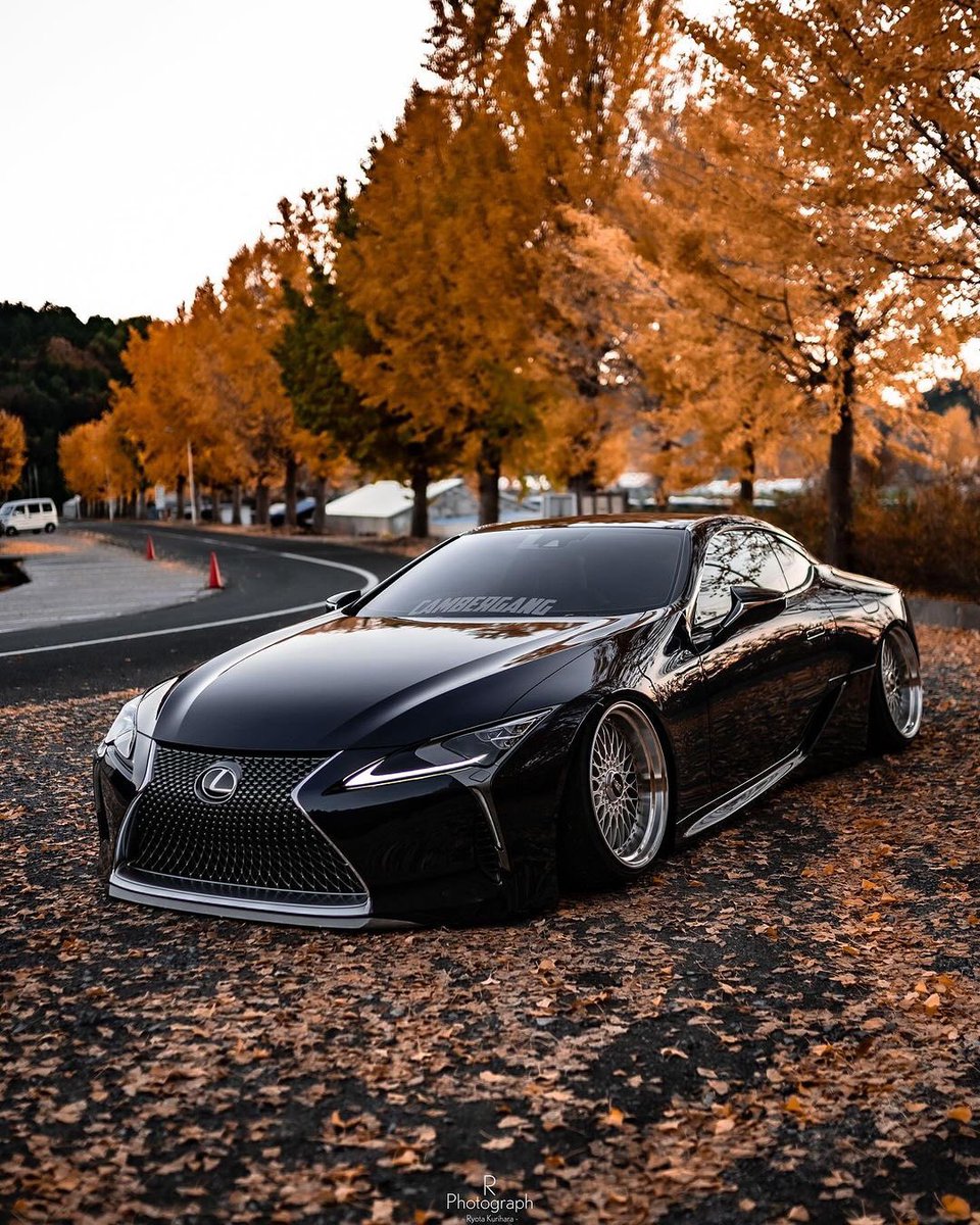 Royal_Stance's tweet photo. LC500 ⚡️ https://t.co/jfmVez4X9q