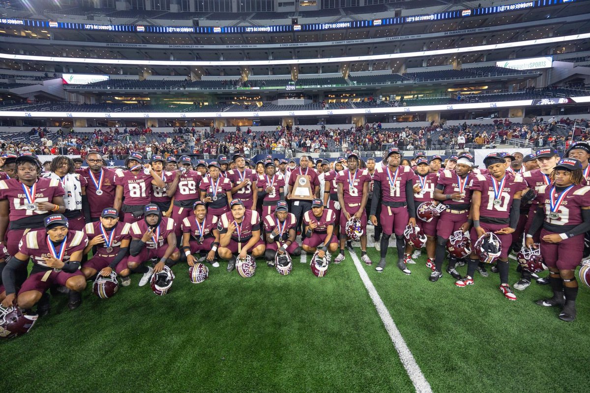 KyleMallory2027's tweet photo. Coach said, โWe will win a State Championship here at Summer Creek..โโฆ I believe him too ๐๐.. You should too.. #ALLIN #summercreekfootball #precisionsportsequipment https://t.co/GGt6dWvGhm
