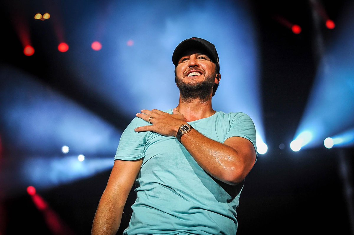 #lukebryan