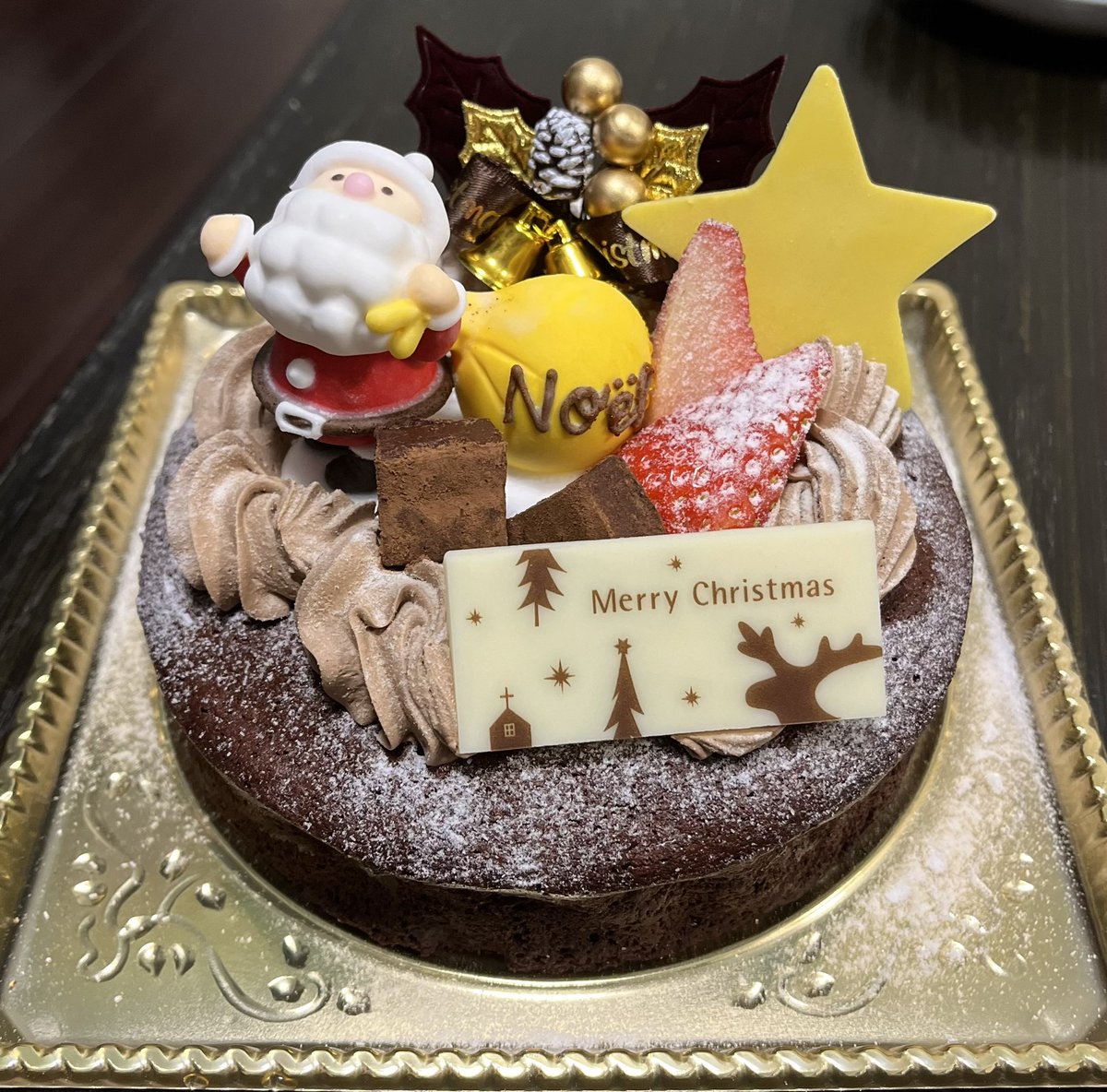 _freespirited_'s tweet photo. 暇あれば勉強の生活なので、今年もぼっちクリスマスですが、メリークリスマス🎄 https://t.co/28W1jLBYRU