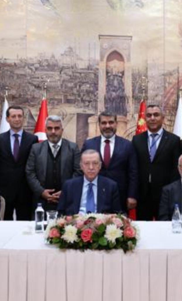 alitekin_63's tweet photo. Cumhurbaşkanımız AK Parti Genel Başkanımız Sayın @RTErdogan Liderliğinde Genel Başkan Vekillerimiz  @efkanala, @mustafaelitas,Teşkilat Başkanımız @erkankandemir, Yerel Yönetimler Başkanımız Yusuf Ziya Yılmaz, Seçim İşleri Başkanımız @aliihsanyavuz54, Kadın Kolları Başkanımız @aysekesir, Gençlik Kolları Başkanımız @eyupkadirinan ve Milletvekillerimiz ile birlikte yerel yönetimler temayül oylamasını gerçekleştirdik.