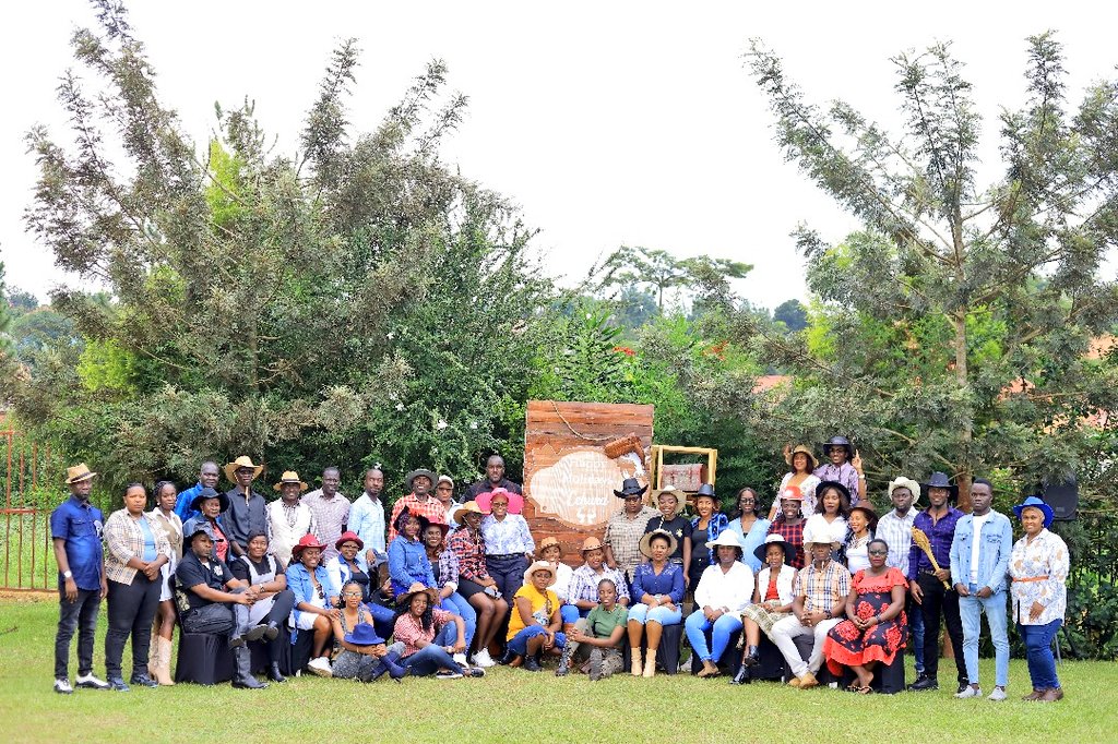 cehurduganda's tweet photo. Looking back at 2023, we extend our gratitude for the collaborative efforts extended to us.

In her end-of-year message [access it here » https://t.co/zo2gqO7bxF ], our Executive Director, @FatiaKiyange, also shares a comprehensive report » [https://t.co/aHFFwwtGqO] for the recently concluded #UCHD2023.

It has been an absolute honor working with you.
Sending warm season's greetings and wishing you all tremendous success in 2024. 
#HappyHolidays2023
