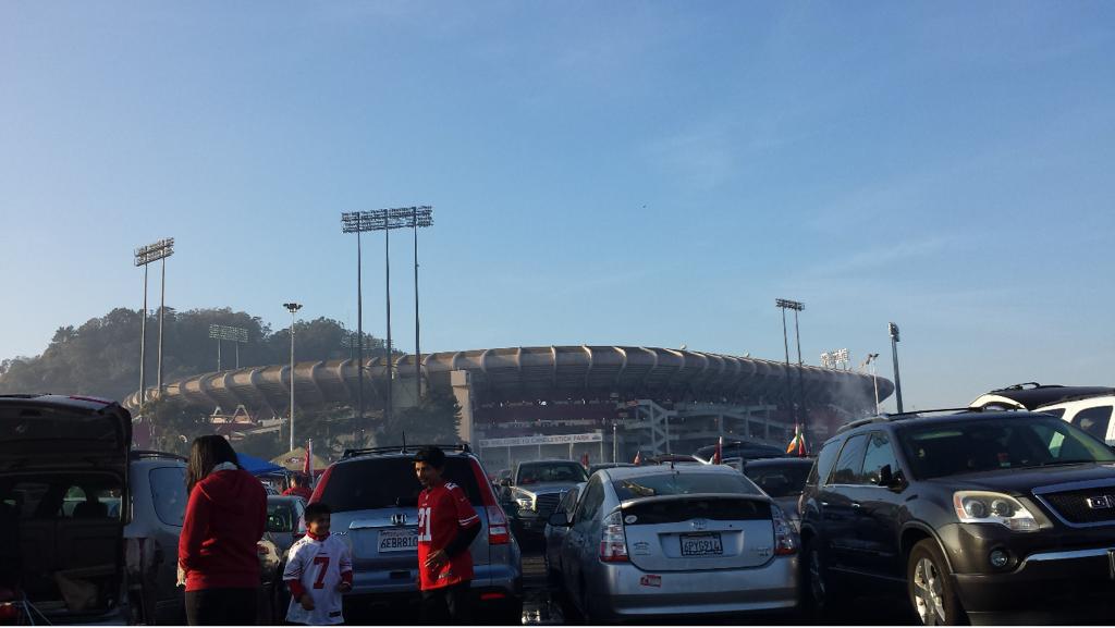 49ersPnw's tweet photo. Last Game at the Stick 10 years ago today

Still Questing for Six

#49ers #FTTB https://t.co/O0DeIEBOpV