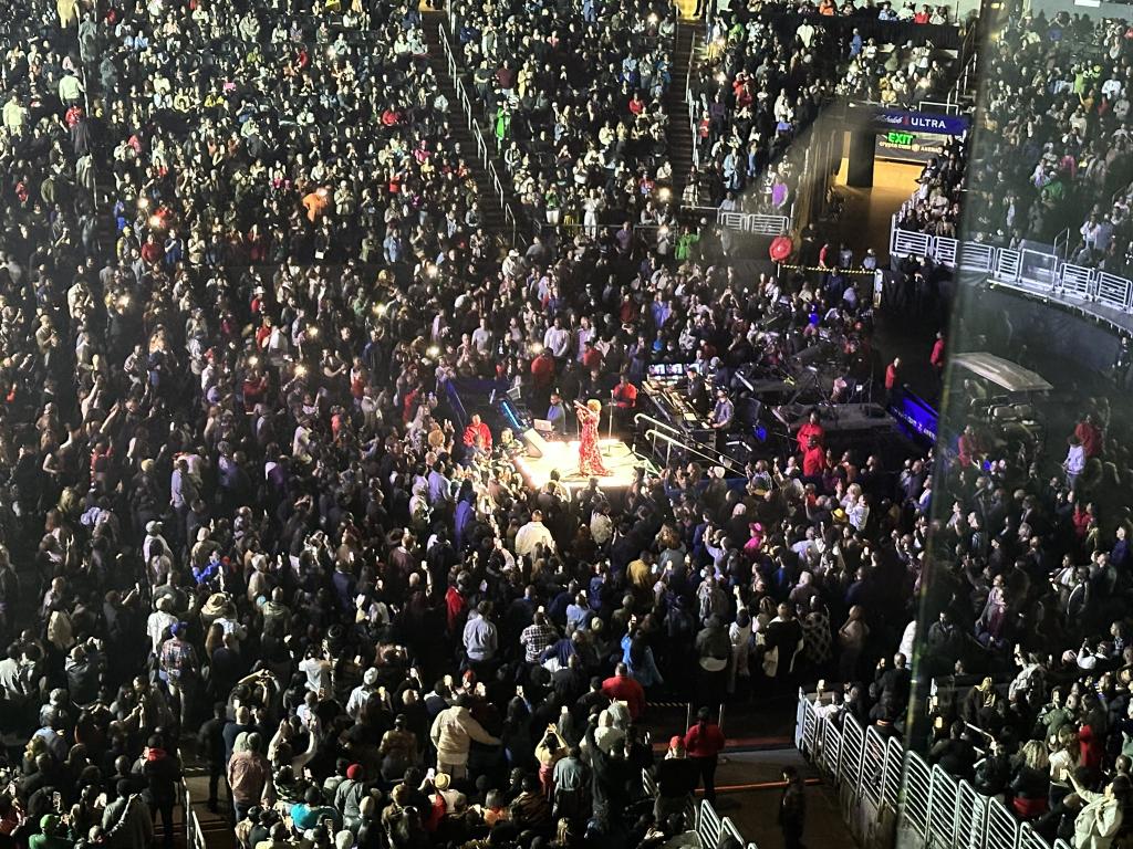 Cali... You broke All the rules, last night. You Refused to go Nite Nite... Game went N2 Serious Overtime🤣
We Play it how we FEEL, it. TOGETHER❤️
hamMERcy
&amp;
YESLAWDt
🌻