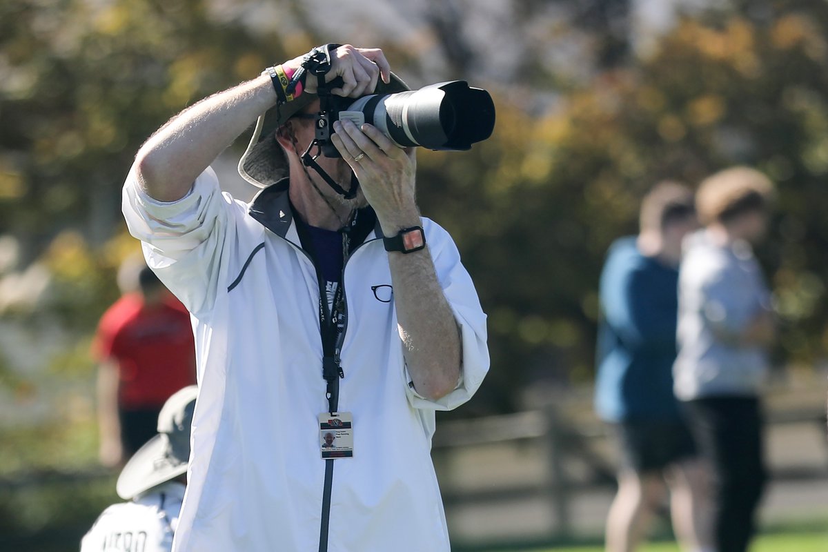 PrepRunningNerd's tweet image. Seeking the glamorous life of a Nerd?

We're looking for volunteers to join the Nerd team for T&amp;amp;F season.  Our pitch:

▪️ You get a free t-shirt.
▪️ You get paid zilch.
▪️ You provide your own camera gear.
▪️ You pick how often you go to meets. 
▪️ Athletes, parents and coaches…