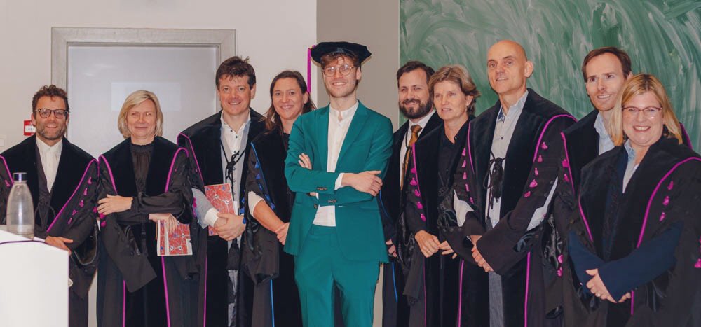 ClaeysWouter's tweet photo. PhDone after more than 4 years! It has been an amazing journey @hepatologyresearchunit, @Vdb_lab and @InflamResCen. Very thankful for all the things I have learned and the people I have met along the way! On to new horizons in liver-brain research! https://t.co/JL4aTS8NYx
