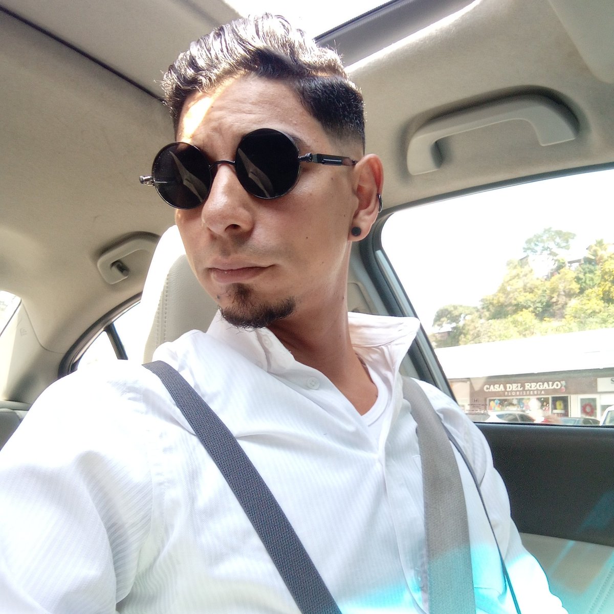 Ephey_HN tweet media