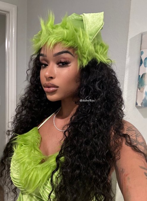 My OF is 50% off for the next 100 subscribers 🫶🏽 Merry Christmas 🥰  https://t.co/TBQ0MTsjNt https://t<a href="/tag/wagonwednesday"class="tags"><span>#wagonwednesday</span></a>