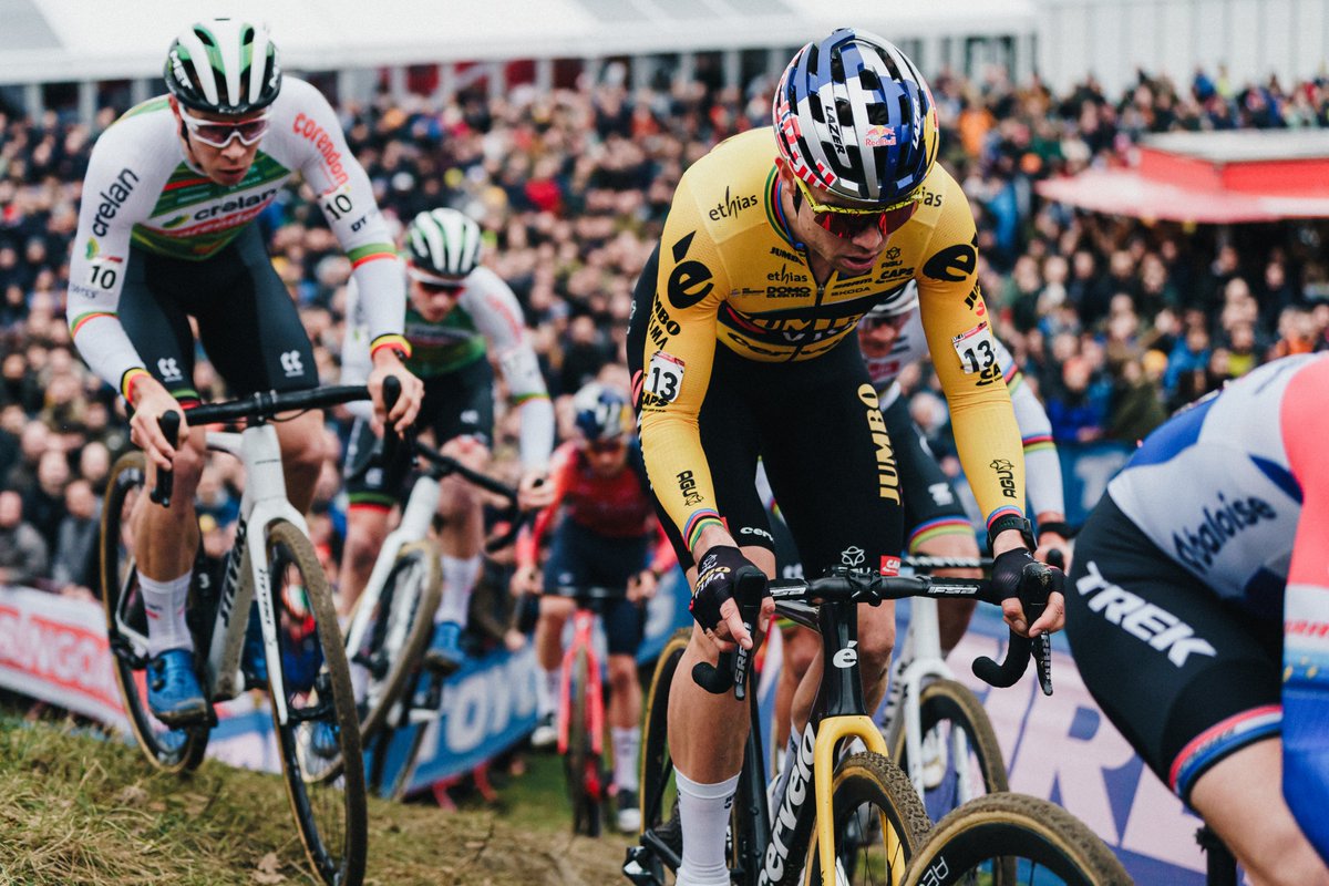 UCI Cyclocross tweet media
