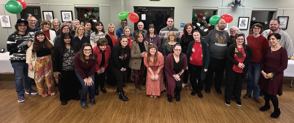 Hauppauge Public Lib tweet media