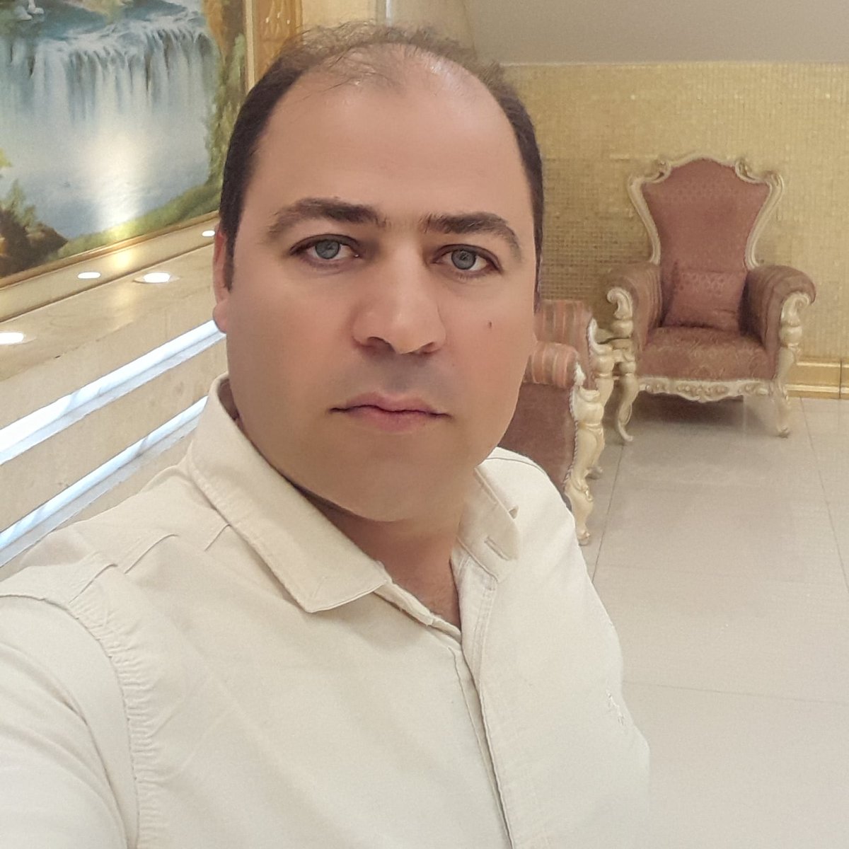 YlAsma90584's tweet photo. تولدم مب��رک 
happy birthday😍 https://t.co/dOa1Aud4gf
