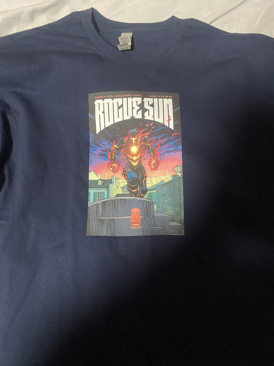 Love the new shirt I got made. Had the 3 employees who made it ask about the series and wanted to start it right away just based on the design alone. Truly one of the best costumes in comics🔥 #massiveverse #RogueSun