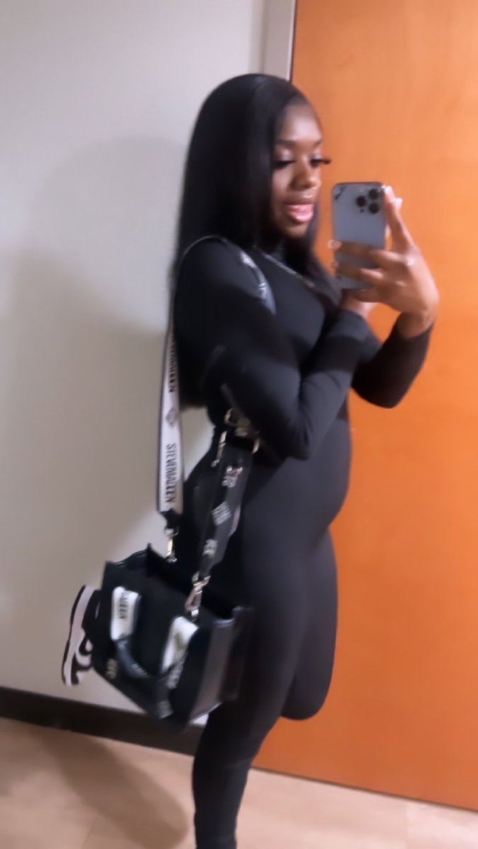 🖤