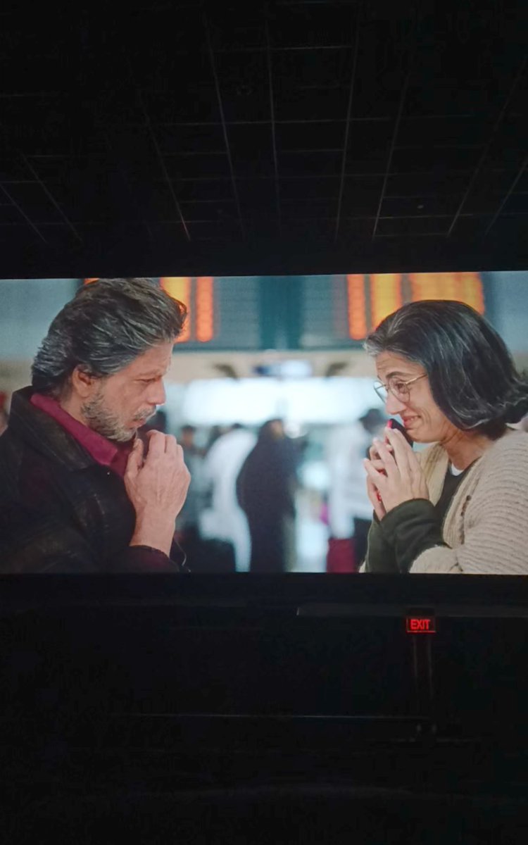 BasarQuadri's tweet photo. Veer-Zaara vibes 🫶
#dunki https://t.co/Xv0iJjBgSe