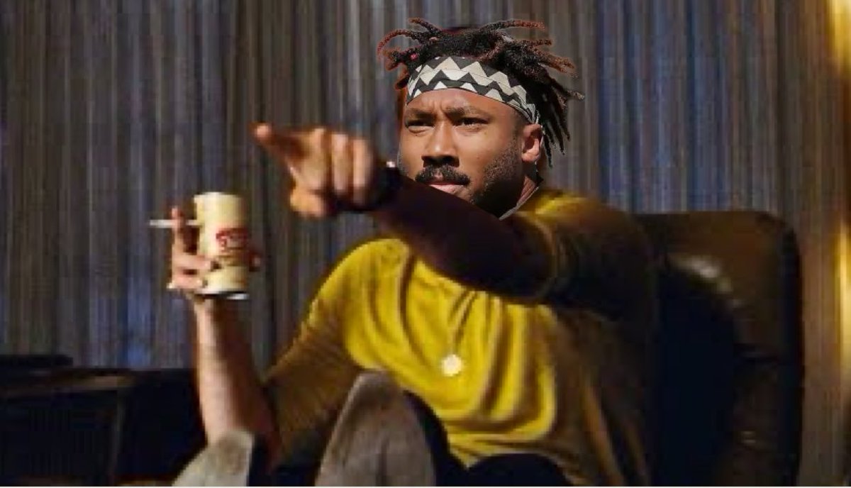 REFLOG18's tweet photo. Myles Garrett at home watching TJ Watt get holding calls https://t.co/rkrvCSbKIm