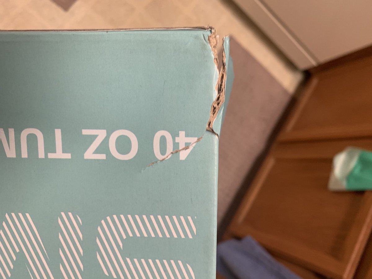 msgabby83's tweet photo. @UPS So, whoever delivered this to me clearly stole my cup. A box that was ripped open and taped back together?? That’s not good https://t.co/a76oOUPeyz