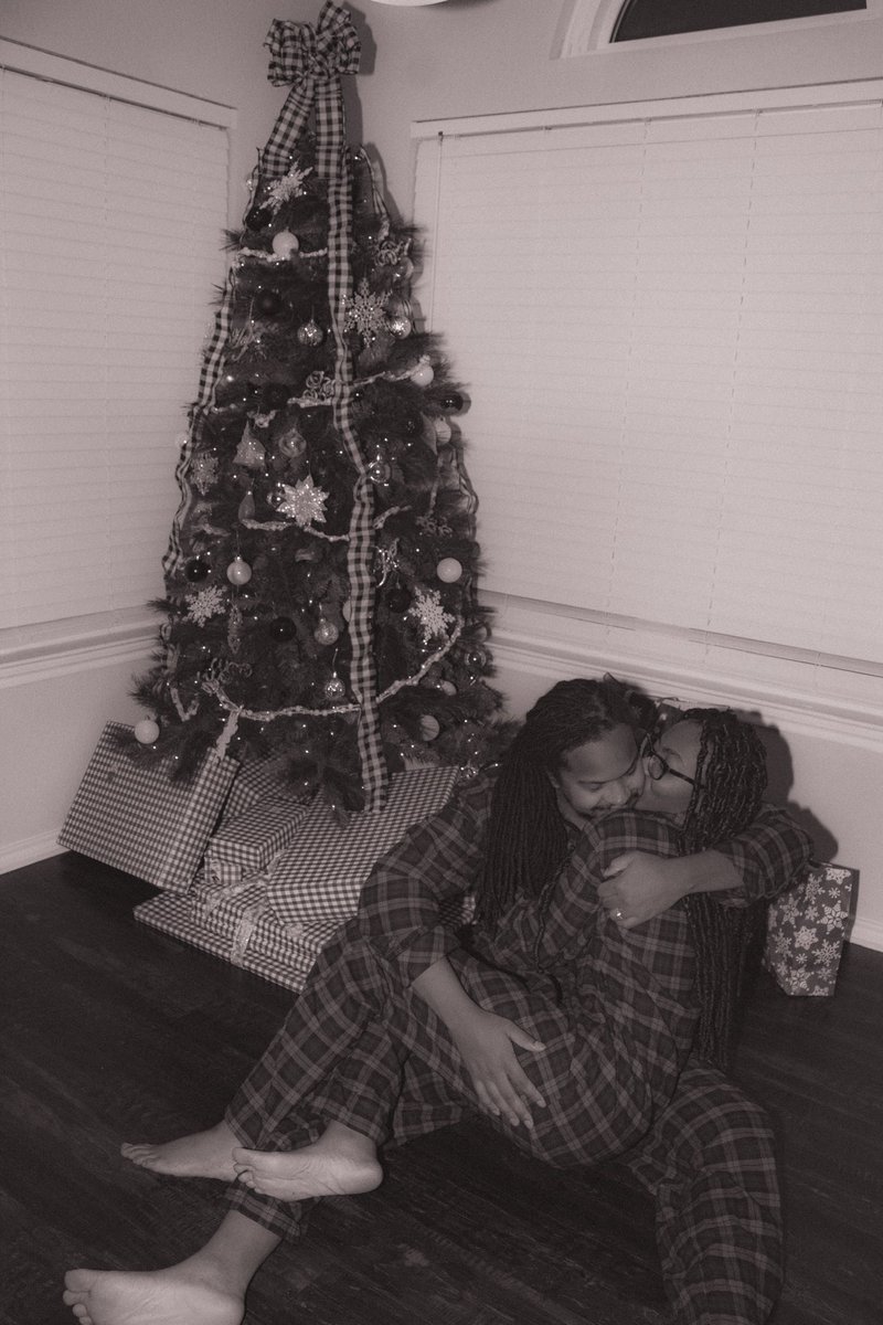 lashaunamonet's tweet photo. My love bug 🖤 
Tyler Christmas ‘23
#BlackLove https://t.co/ALYWyEMZpb