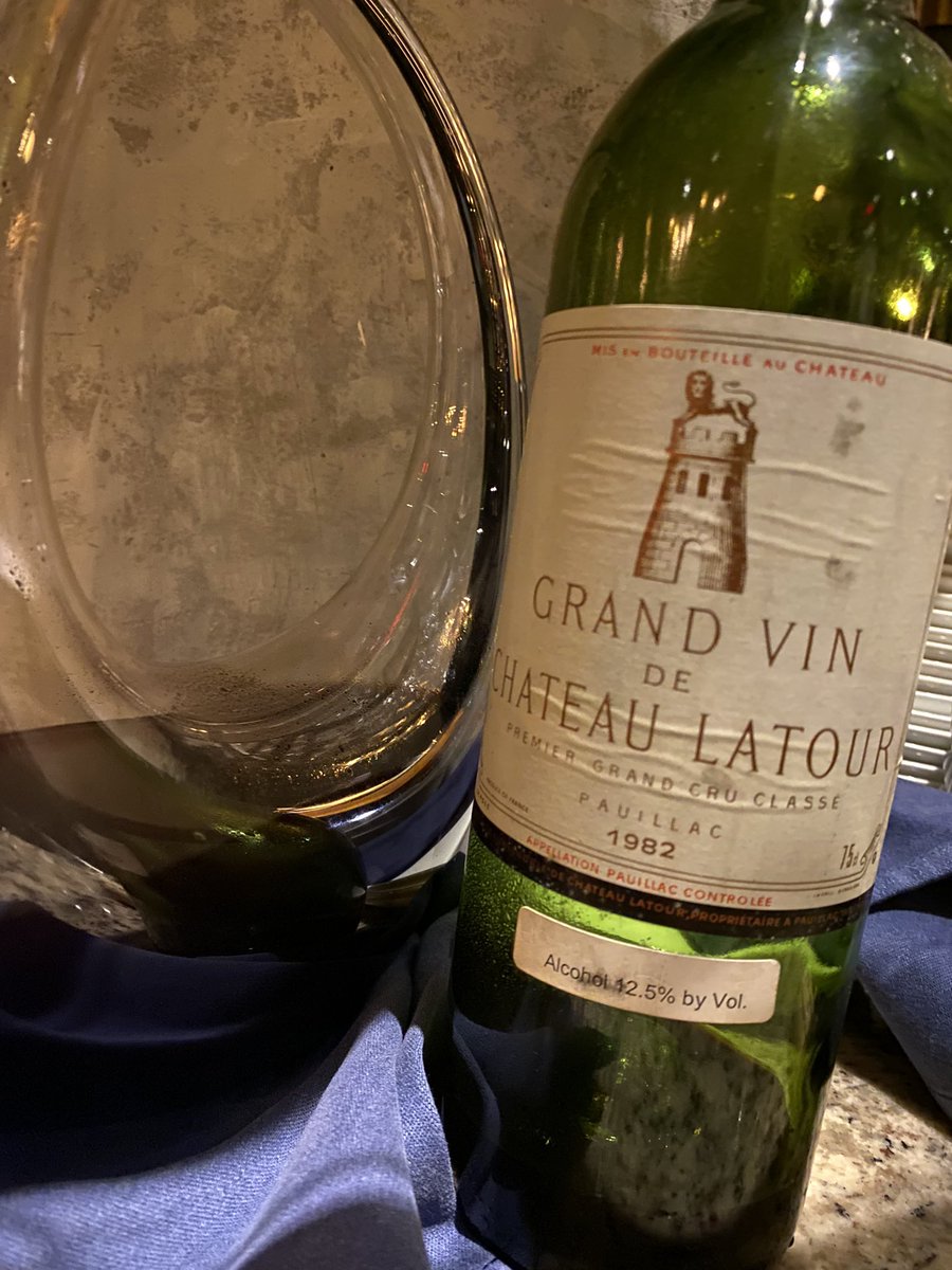 ROBERT S T E L M A C H U K tweet media