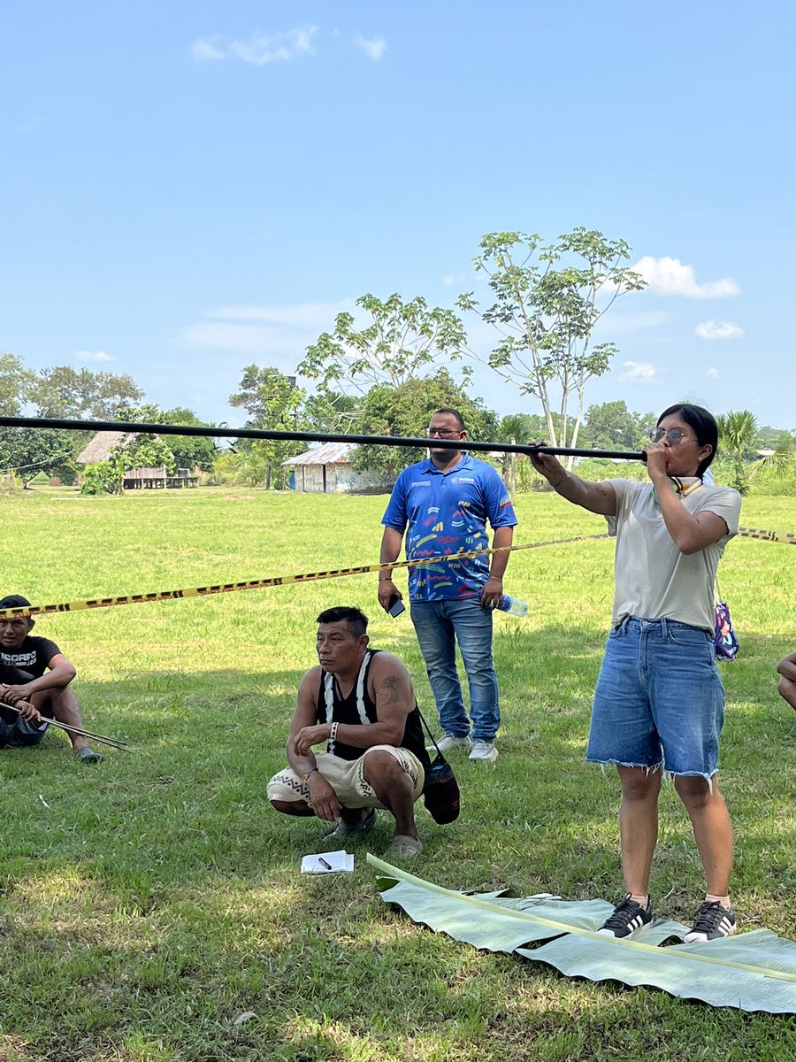 villavoimder's tweet photo. ✨ Celebramos los juegos ancestrales Yage de Colores junto a la comunidad indígena del resguardo Maguare.

Honramos y cumplimos el compromiso de ser parte de su territorio y trabajar de su mano cómo preservadores ancestrales. 💙 https://t.co/R7a0t1cphd