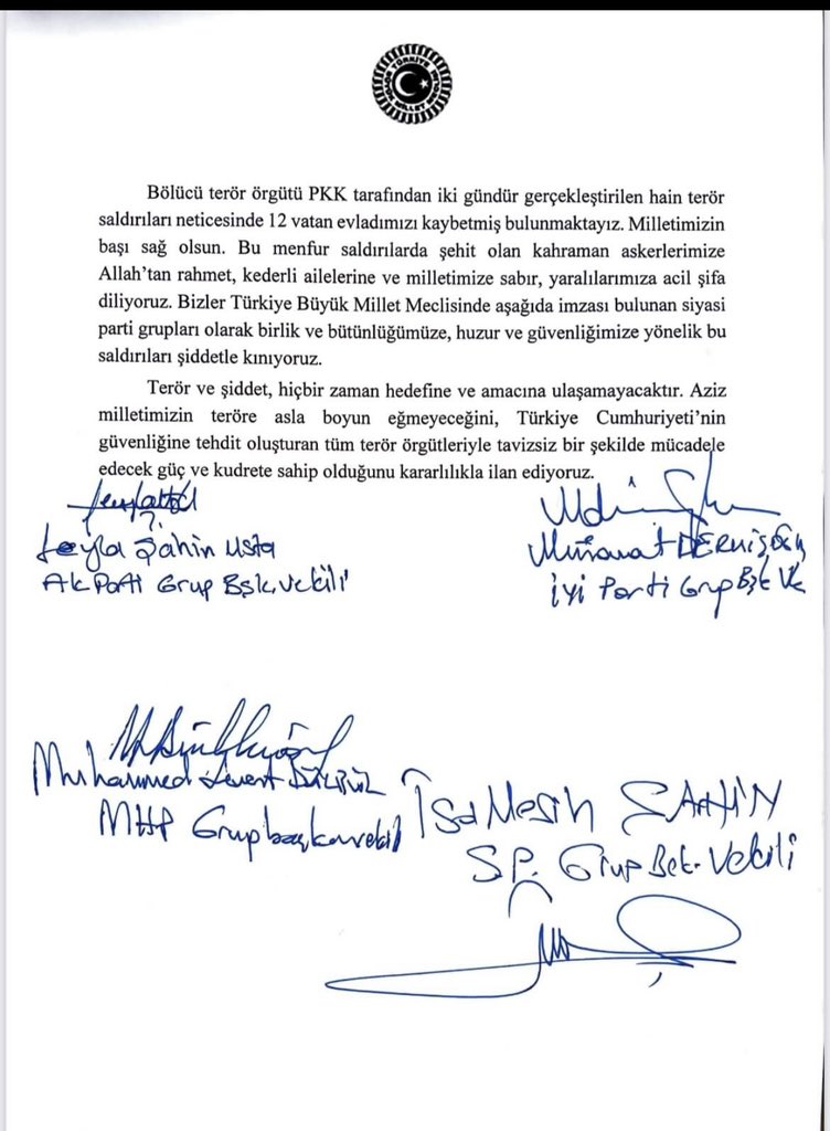 ayyuceturkestas's tweet photo. TBMM’de;
İYİ Parti’nin teklifi üzerine hazırlanan ve terör saldırılarını kınayan bildiriye
İYİ Parti ile birlikte AK Parti,MHP ve Saadet Partisi Grup Başkanvekilleri imza attı;

CHP ve DEM(HDP) Parti imza atmadı. https://t.co/8bRlKzMoiy