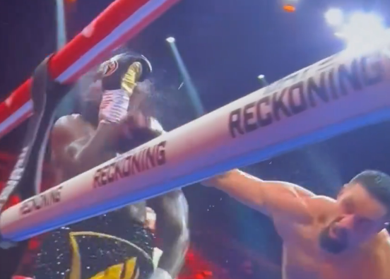 invaledname's tweet photo. My mom asked me to do the dishes earlier today. She asked me if I was done and I yelled "Deontay Wilder!" She smiled, she knew they were washed. https://t.co/TiMkuXxS78