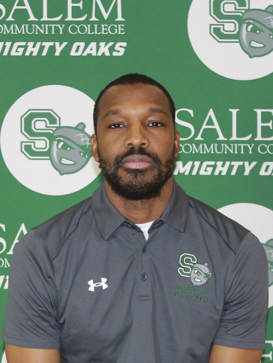 sccmightyoaks's tweet photo. Welcome New Head Men’s Basketball Coach Mike Green. https://t.co/DtIvDbWdj0