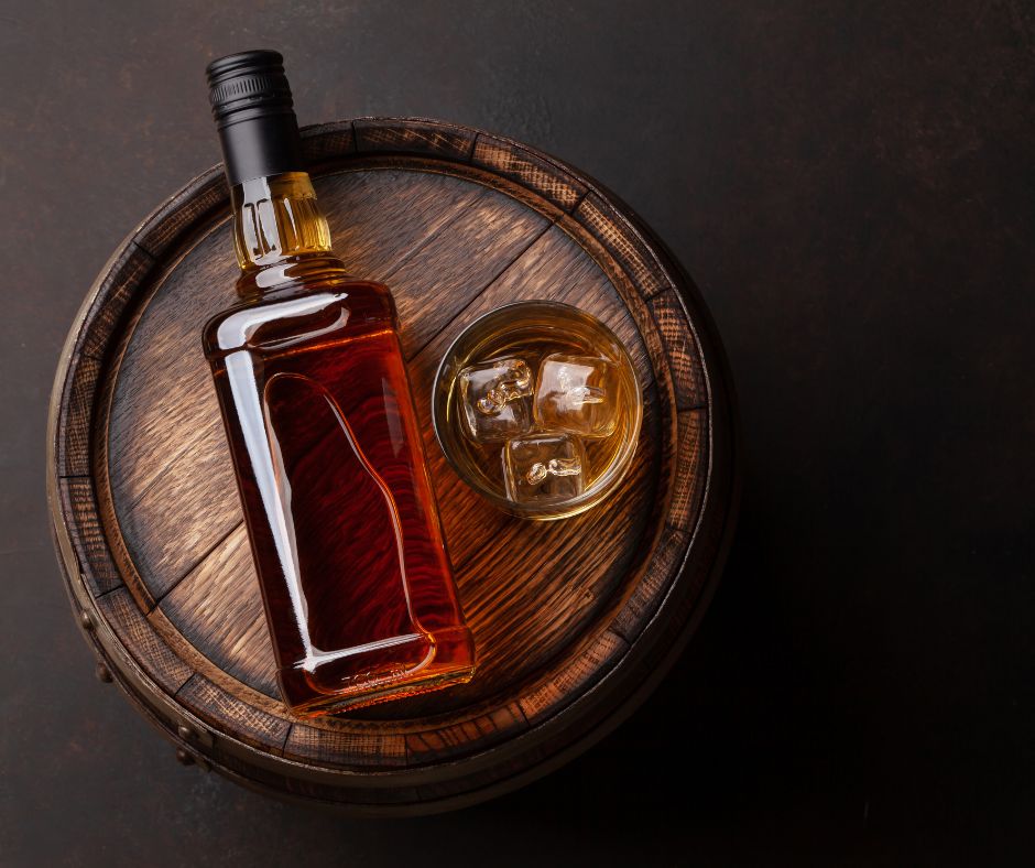 DistilledSpirit's tweet image. #DISCUS23in2023: Total U.S. spirits exports were up 30% to a record $2.06 billion and American Whiskey exports increased 32% over 2021, thanks to the suspension of retaliatory tariffs. #ToastsNotTariffs