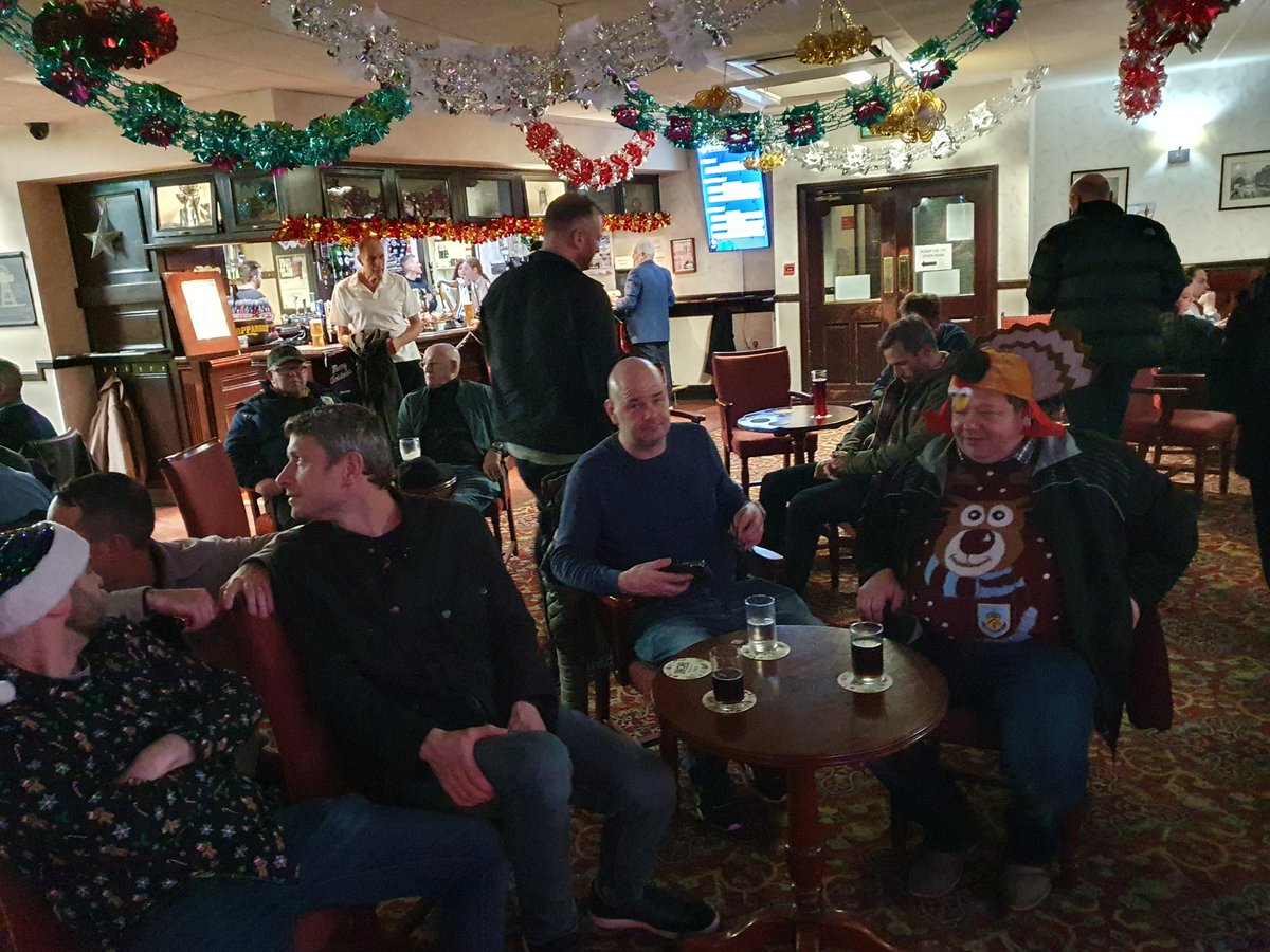 wheelspins2k's tweet photo. Don't hunk we are leaving here pub 17 plumbe st https://t.co/NI4uXbhd7S