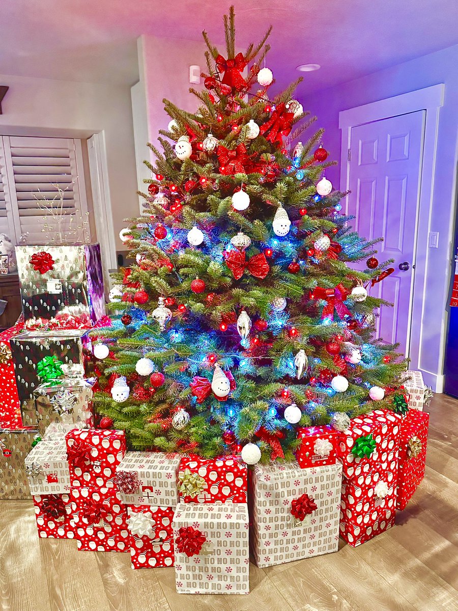 One of these 🎁 has a new Glock 19 slide 🧐...