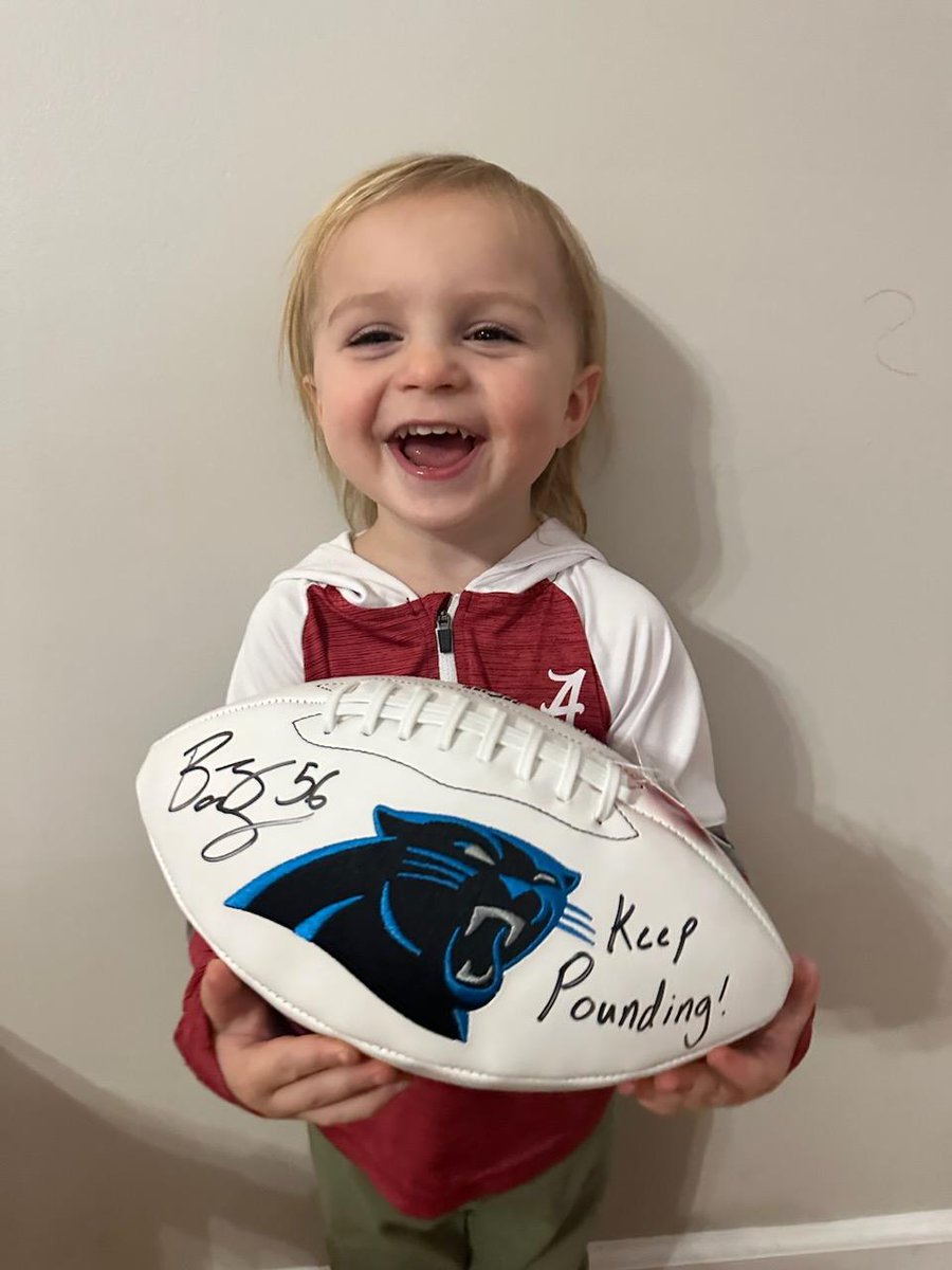 DustinFoley13's tweet image. .@BSBoze, thank for taking the time to sign this ball for my nephew! It means more than you know. 

Please make sure those that helped make it happen with the @Panthers
and @AlabamaFTBL know our family is greatly appreciative and y'all definitely provided joy in a difficult time!