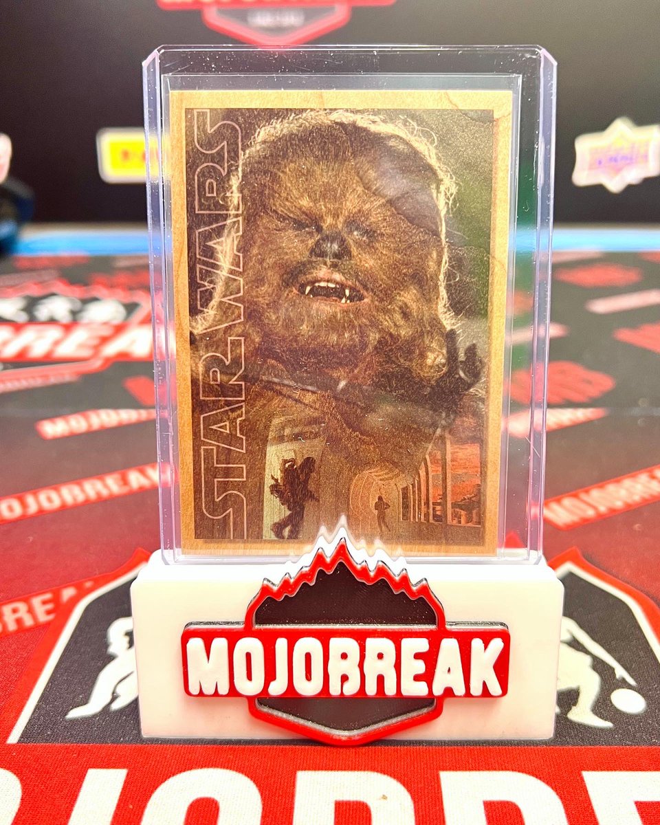 mojobreak_com's tweet image. You know we love our Star Wars! Check out these BEAUTIES pulled out of 2023 Star Wars Masterwork! Autos, Sketch Cards, and MORE! So Dope! If you like these products like we do, hit the link in the bio and may the force be with you!

#mojobreak #starwars #masterwork #hits #boom