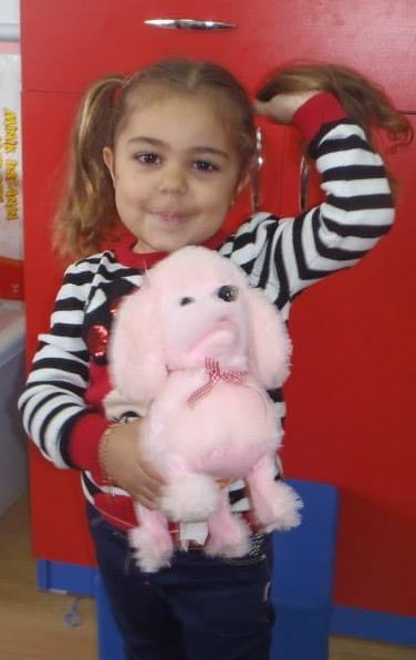 TayipOzberkman's tweet photo. Bir kuş oldun gökyüzünde, uçamadın sen
Nehir oldun ırmak oldun, taşamadın sen
Çocuk oldun sokaklarda, oynamadın sen
Doğdun da büyüdün ama yaşamadın sen
Senin, arkadaşlarının ve tüm kayıplarımızın hesabı sorulacak güzelim...
#isiaskatilleriolasıkastlayargılansın
#isiasortakdavamız https://t.co/jL9r0RdmSm