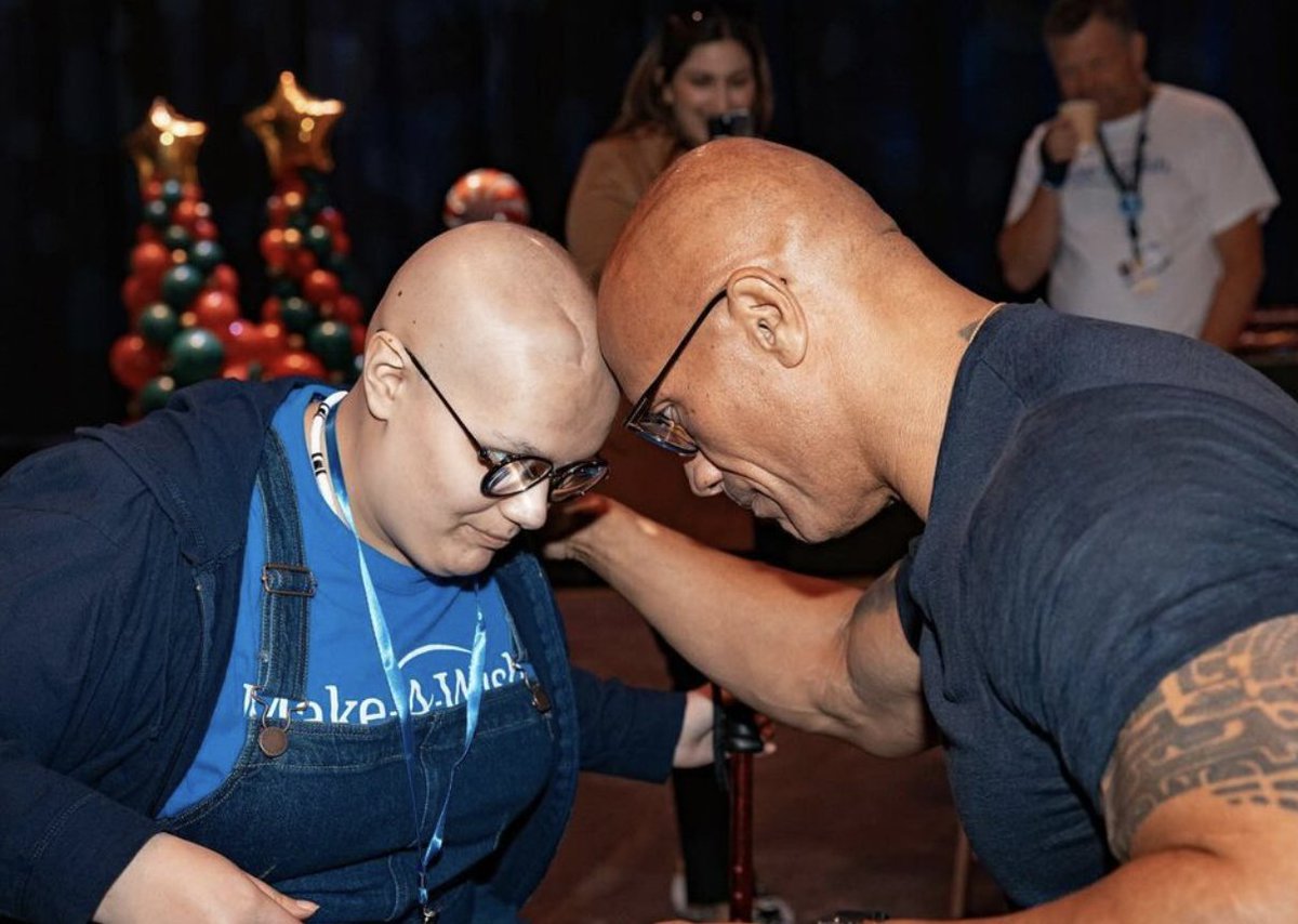 This is Adelaide Bomberger from @MakeAWish. She’s 17 and awesome. Adelaide’s wish was to meet me, beat me at arm wrestling, and do our VERY special bald head touch handshake - so I can have the honor of joining her “bad ass team bald club”. She succeeded at all three 3️⃣ ☑️…