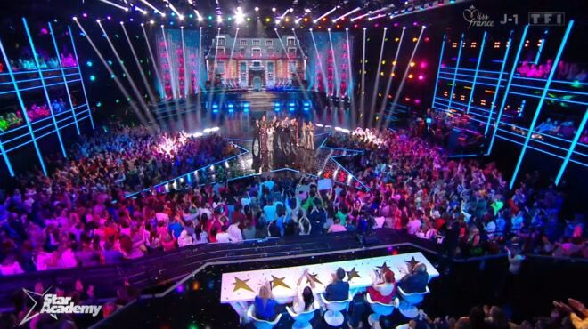jupothieroff's tweet photo. Un excellent prime des retrouvailles ce soir sur @TF1 lors de la saison 2023 de la @StarAcademyTF1. Beau papa @nikosaliagas tu gères tjrs les aléa du direct pour ta 10ème saison de cette sublime émission #StarAcademy #nikos avec également @mathieuvergne https://t.co/vmfVTIStSC