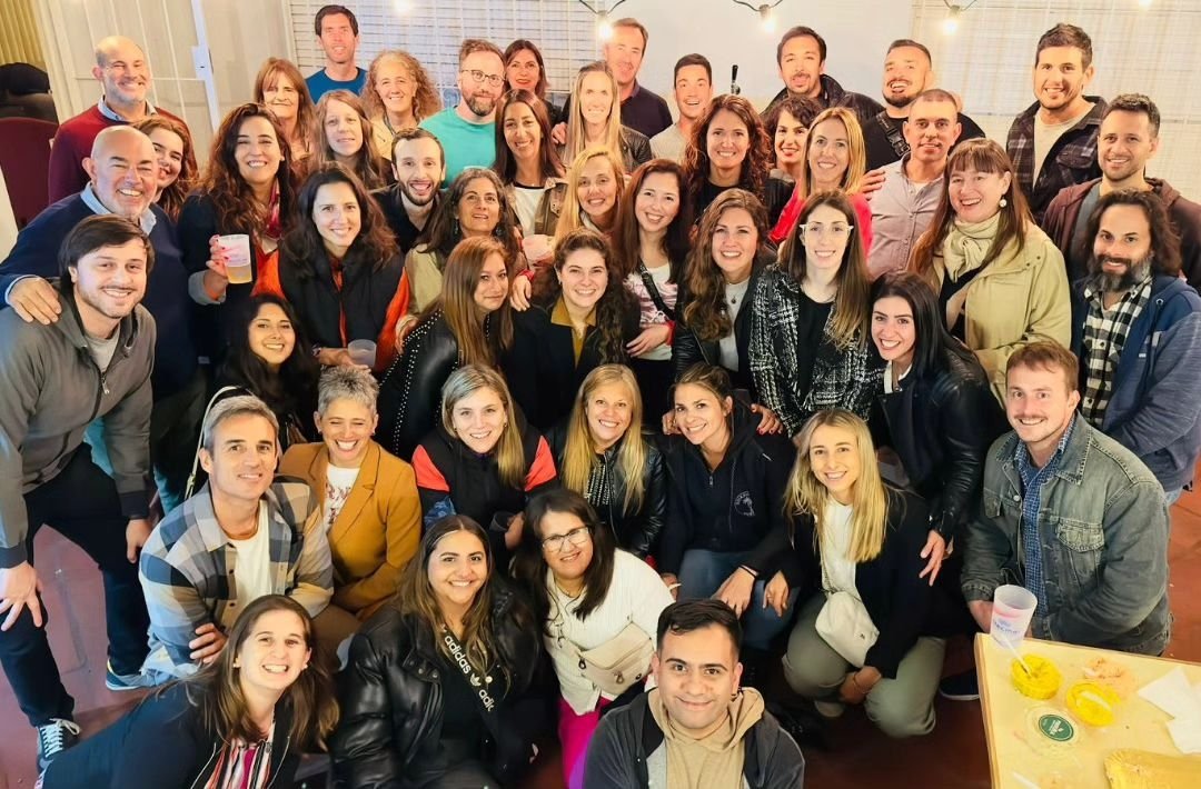 prensamagna's tweet photo. Por Muchos años más juntos...trabajando en equipo con muchas personas que nos inspiran a seguir creciendo.💯😍🆒️
#emprendedores #incubadora #acompañandoemprendedores #unmdp #fceys https://t.co/heWaaPouaM
