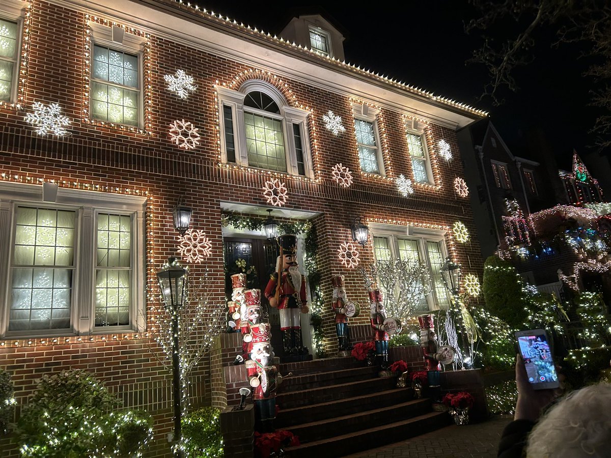 Keung Hui tweet media