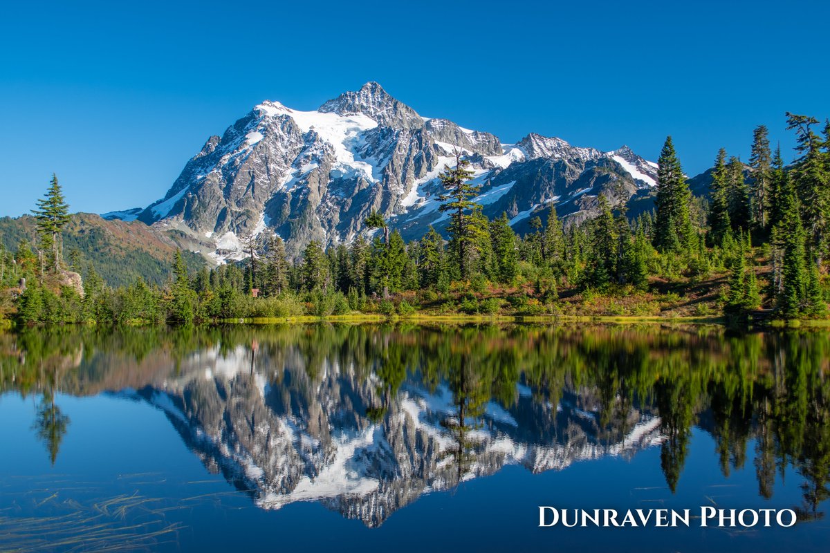 Brian_Hanser's tweet photo. 2023 image-of-the-day # 357:

Mount Shuksan, North Cascades, WA.

#Photography https://t.co/AyQK1Lp2vN