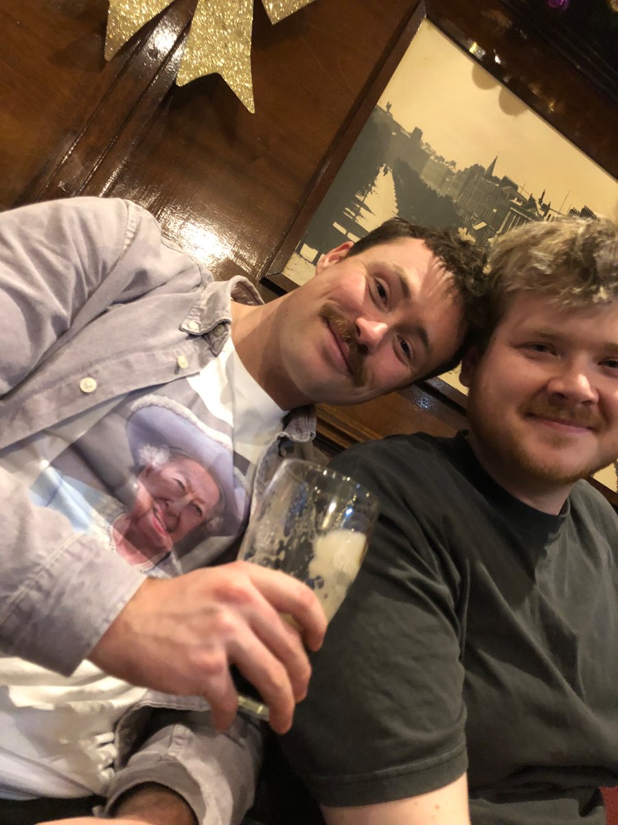 Conal_Molumby's tweet photo. Another rolling wave of Dublin’s festivities crashes against Portobello’s Lower Deck.

Like Athena, born from the head of Zeus; O’Reilly, born from the head of Arthur Guinness.

Greek God of Porter. https://t.co/i8yxdiVR3i