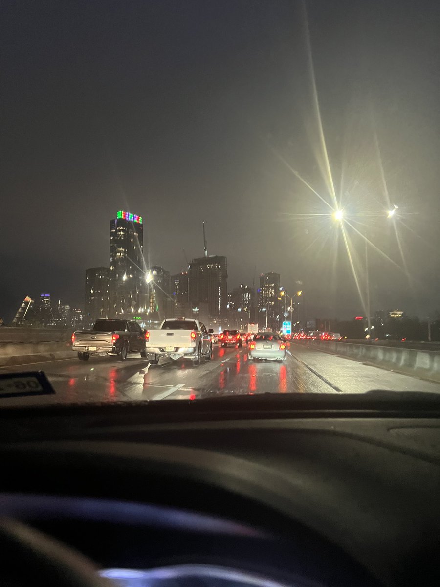 moneyka13's tweet photo. I see you Austin just scootin’ through 👀 a few more hours https://t.co/6YQfiLScvf