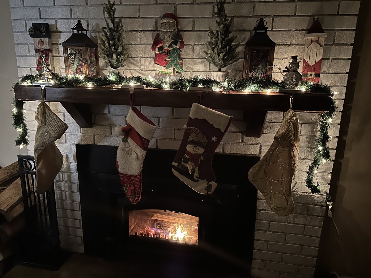 GtsportGaming's tweet photo. 🎄Live tonight on Kick at 9:30pm est!

https://t.co/UYEYkedXKm

#cod #CallOfDuty #MW3 #warzone #kick #KickStreamer #KickStreaming https://t.co/jtcprFkRcb