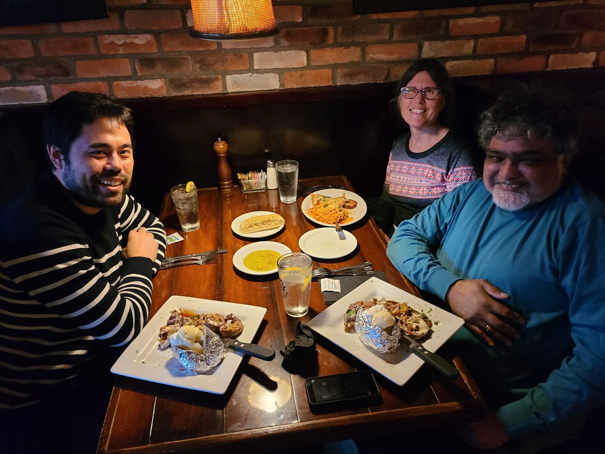 GMHikaru's tweet image. Life can be so short... Make sure to spend as much time as you can with family!